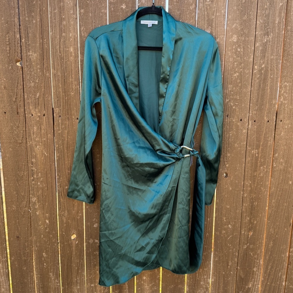 TASH + SOPHIE Emerald Satin Wrap Mini Dress NWT Size M (Nordstrom)